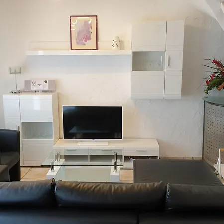 Maisonette-wohnung Mit Ueberdachter Lounge-terrasse By Interhome Bad Kissingen